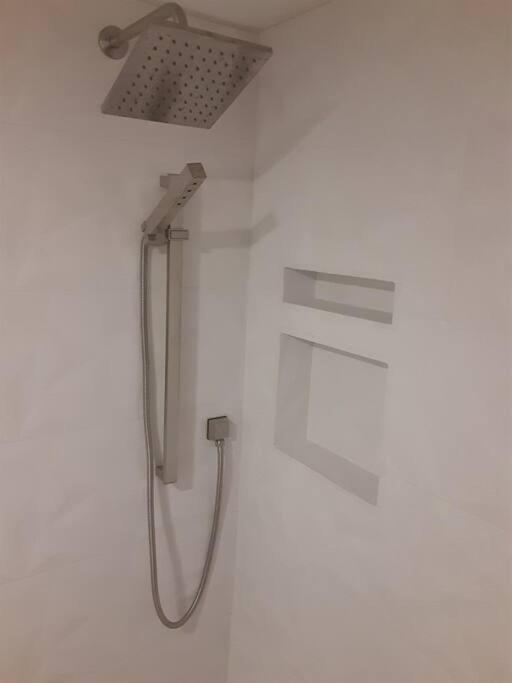 River Delight,Studio109, Beach & Pool Steps Away + Wifi 拉斯金 外观 照片